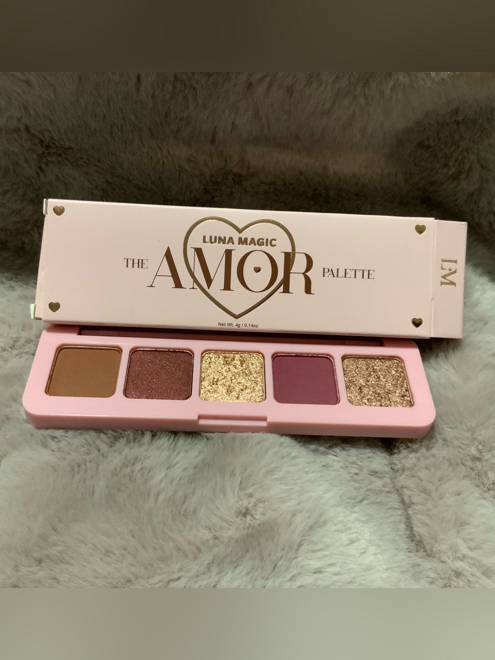 Luna Magic Amor Eyeshadow Palette — Pink, Rose & Gold Shades